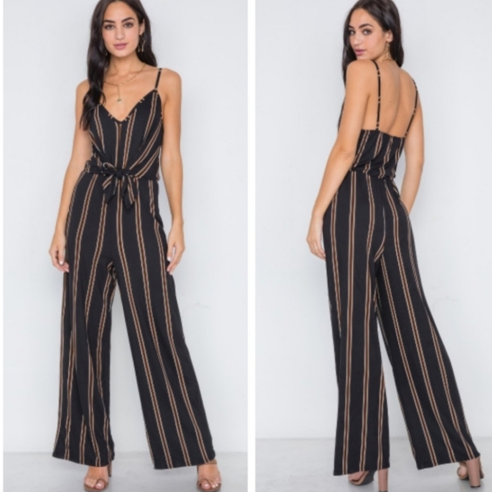 ⬇️ Black Striped Knit Cami Jumpsuit 1 LEFT! - Picture 5 of 8